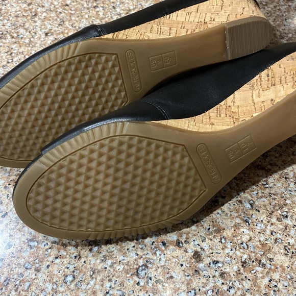 Aerosols HeelRest Brand new . never worn - Picture 3 of 4